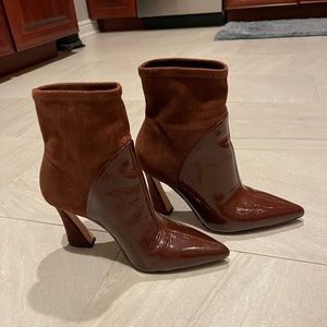 Vince Camuto, Jardan sock bootie, dark brown, size 7.5